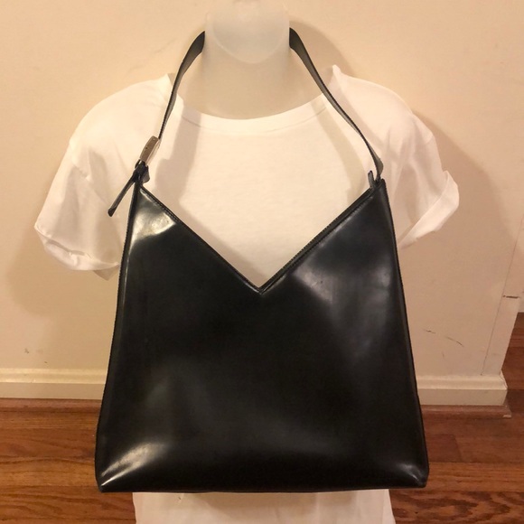 💯Authentic SALVATORE FERRAGAMO - Picture 3 of 8